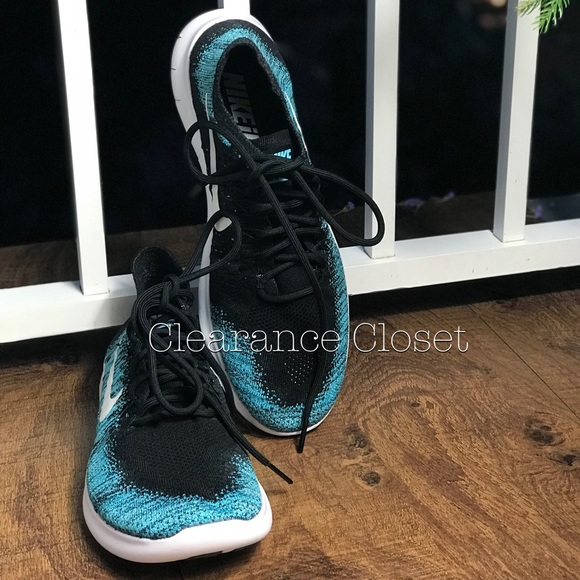 NWT NikeID Free Rn Flyknit 2017 Black/Blue M AUTHE - Picture 2 of 6